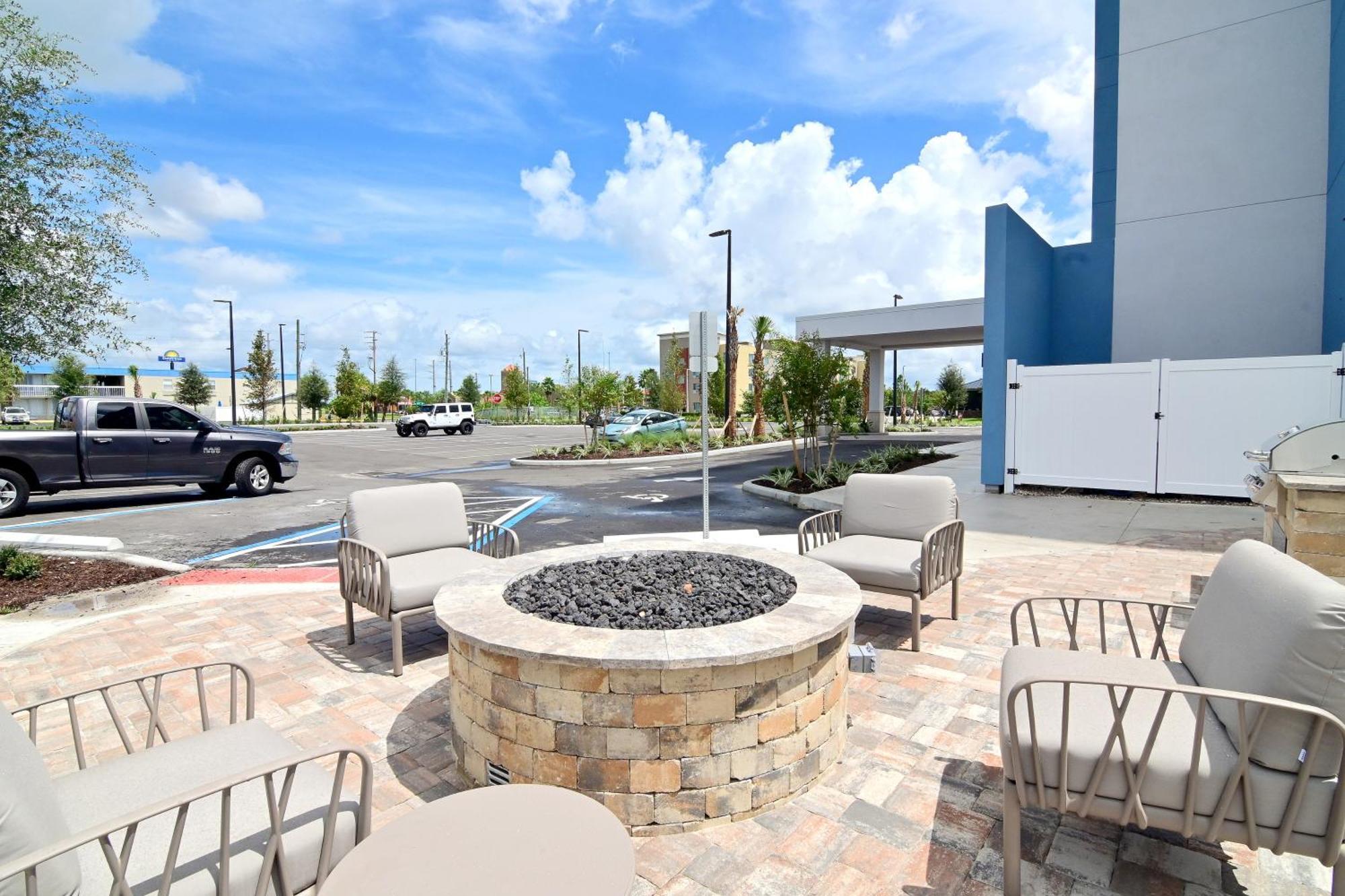 Comfort Suites Gainesville Near University Kültér fotó